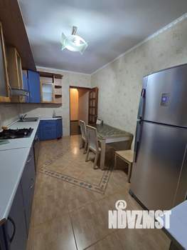 3-к квартира, на длительный срок, 90м2, 5/5 этаж