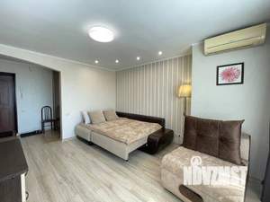 Студия квартира, посуточно, 34м2, 7/9 этаж