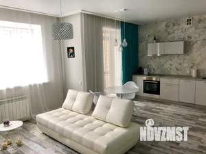 Студия квартира, посуточно, 40м2, 2/15 этаж