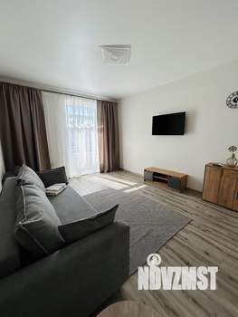 1-к квартира, посуточно, 43м2, 4/4 этаж
