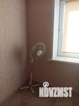 Студия квартира, посуточно, 40м2, 6/10 этаж