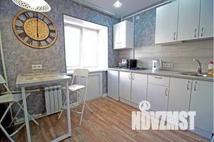 2-к квартира, посуточно, 44м2, 2/5 этаж