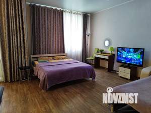 Студия квартира, посуточно, 40м2, 1/15 этаж