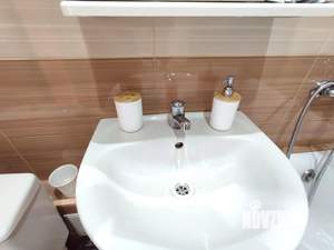 2-к квартира, посуточно, 65м2, 1/1 этаж