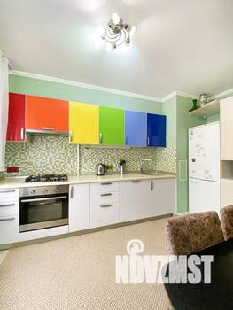 3-к квартира, посуточно, 65м2, 1/12 этаж