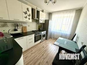 1-к квартира, посуточно, 36м2, 6/9 этаж