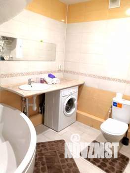 1-к квартира, посуточно, 40м2, 3/22 этаж