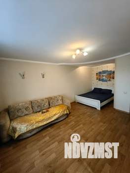 1-к квартира, посуточно, 37м2, 6/9 этаж