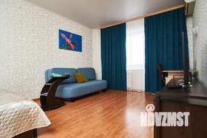 1-к квартира, посуточно, 38м2, 7/9 этаж