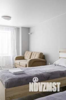 1-к квартира, посуточно, 38м2, 1/9 этаж