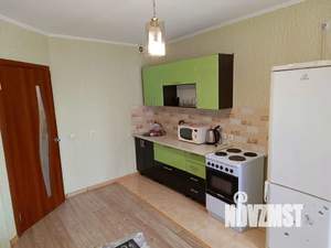 1-к квартира, посуточно, 40м2, 1/16 этаж