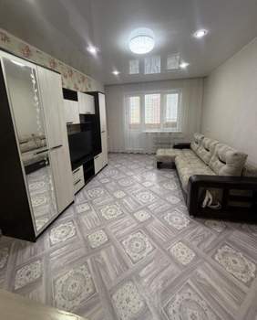 1-к квартира, на длительный срок, 42м2, 4/10 этаж