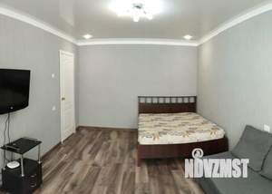 1-к квартира, посуточно, 38м2, 1/10 этаж