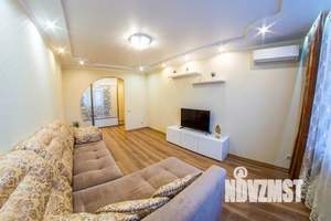 2-к квартира, посуточно, 60м2, 4/15 этаж