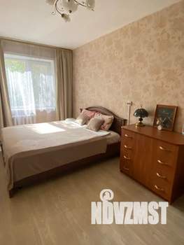 2-к квартира, посуточно, 46м2, 3/5 этаж