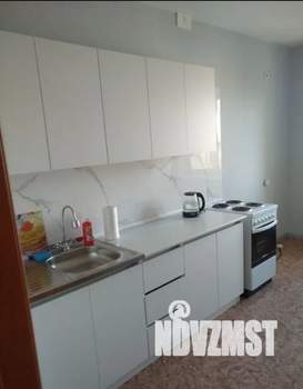 1-к квартира, посуточно, 47м2, 11/16 этаж