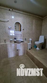 1-к квартира, посуточно, 42м2, 1/10 этаж