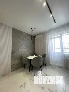 1-к квартира, посуточно, 42м2, 2/15 этаж