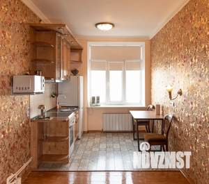 2-к квартира, посуточно, 60м2, 4/4 этаж