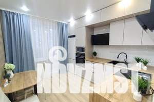 1-к квартира, посуточно, 42м2, 2/19 этаж