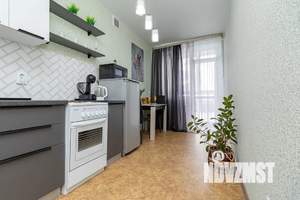 1-к квартира, посуточно, 37м2, 9/16 этаж