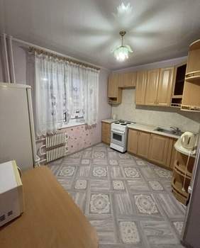 1-к квартира, на длительный срок, 42м2, 4/10 этаж