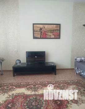 1-к квартира, посуточно, 47м2, 11/16 этаж