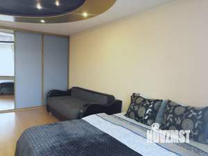 Студия квартира, посуточно, 35м2, 5/5 этаж