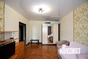 1-к квартира, посуточно, 40м2, 9/9 этаж