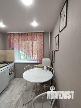 1-к квартира, посуточно, 33м2, 4/5 этаж