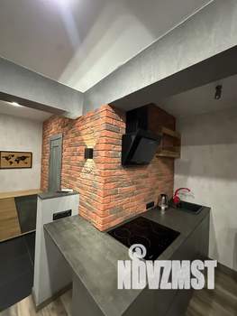 Студия квартира, посуточно, 27м2, 5/8 этаж