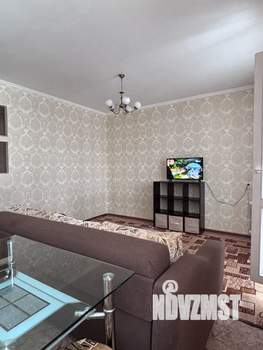 Студия квартира, на длительный срок, 33м2, 8/10 этаж