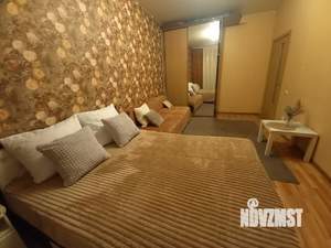 1-к квартира, посуточно, 32м2, 1/3 этаж