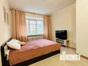 1-к квартира, посуточно, 32м2, 3/5 этаж