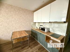 1-к квартира, посуточно, 35м2, 7/15 этаж