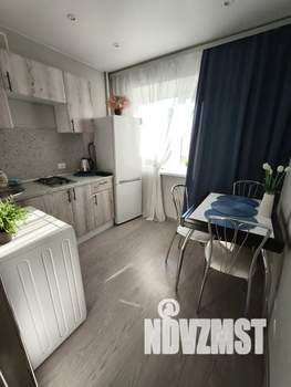1-к квартира, посуточно, 32м2, 3/5 этаж