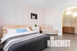 1-к квартира, посуточно, 38м2, 8/12 этаж