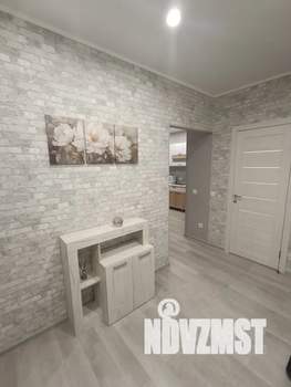 Студия квартира, посуточно, 40м2, 8/16 этаж