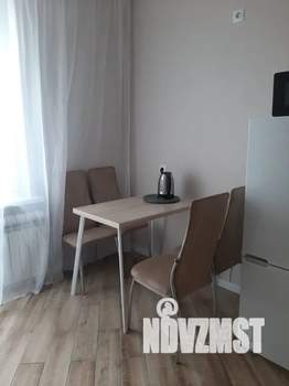 1-к квартира, посуточно, 43м2, 11/16 этаж