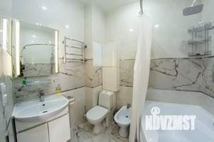 Студия квартира, посуточно, 43м2, 6/9 этаж