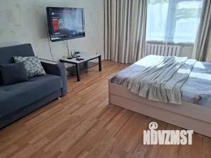 1-к квартира, посуточно, 40м2, 2/5 этаж