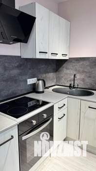 Студия квартира, посуточно, 35м2, 8/15 этаж