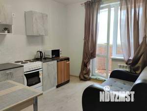 1-к квартира, посуточно, 38м2, 1/1 этаж