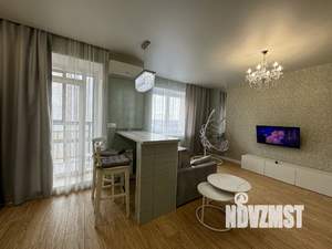 Студия квартира, посуточно, 40м2, 12/15 этаж