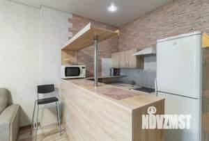 Студия квартира, посуточно, 42м2, 9/9 этаж