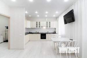 1-к квартира, посуточно, 65м2, 8/14 этаж