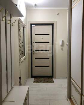 1-к квартира, на длительный срок, 42м2, 9/16 этаж