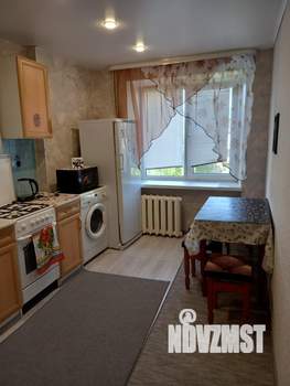 1-к квартира, посуточно, 33м2, 4/9 этаж