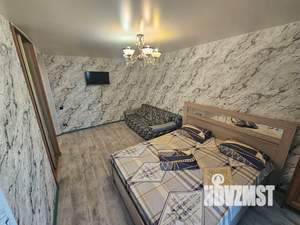 Студия квартира, посуточно, 38м2, 4/5 этаж