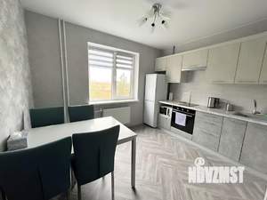 1-к квартира, посуточно, 39м2, 3/9 этаж